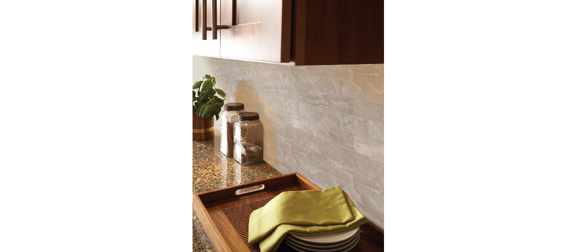 PIETRA PEARL 2X4 MOSAIC POLISHED